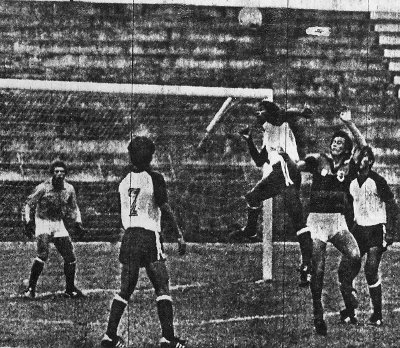 Ceilândia x Tiradentes em 1982: Wilmar Gato era o goleiro e Eurípedes Bueno o treinador.