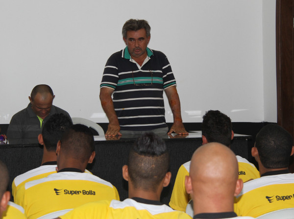 Beni na apresentação em 2016: críticas profundas ao futebol do DF
