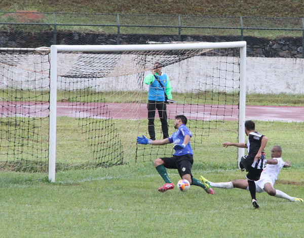 Filipe Cirne perde boa chance contra o Formosa em 2015: 1 x 1